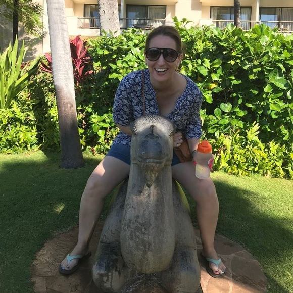 Meet your Posher, Christyn - Picture 1 of 1